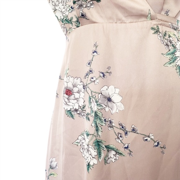 ASTR blush wrap floral dress size XS - Picture 4 of 8